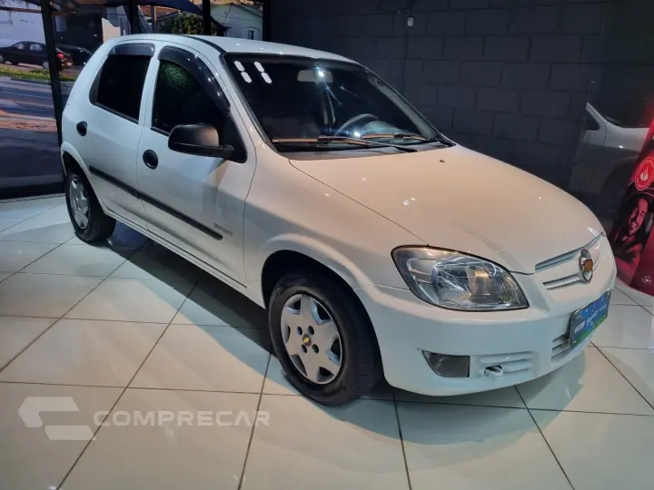 CELTA 1.0 MPFI Spirit 8V