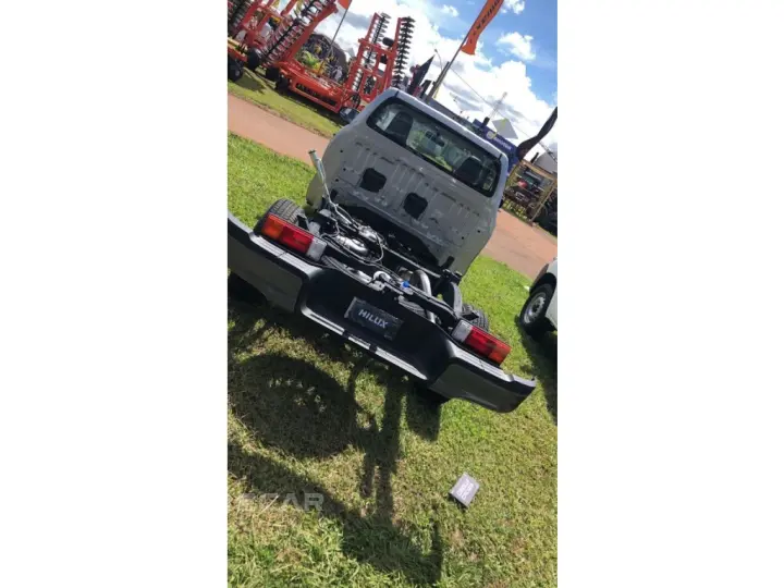 HILUX 2.8 D-4D TURBO DIESEL CHASSI 4X4 AUTOMÁTICO