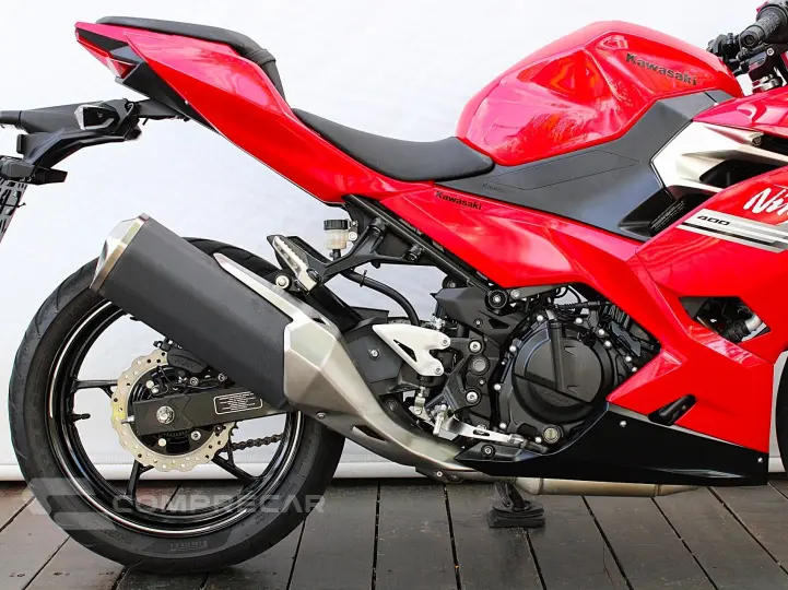 KAWASAKI NINJA 400