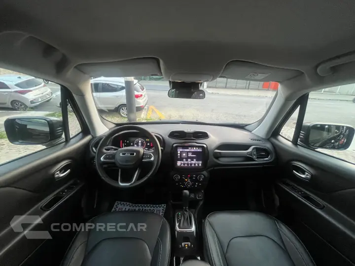 Renegade Long. T270 1.3 TB 4x2 Flex Aut.