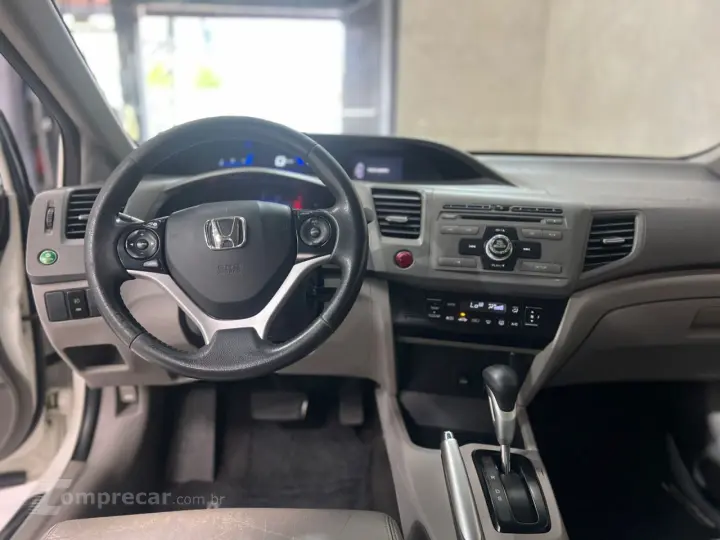 Civic 1.8 16V 4P FLEX LXS AUTOMÁTICO