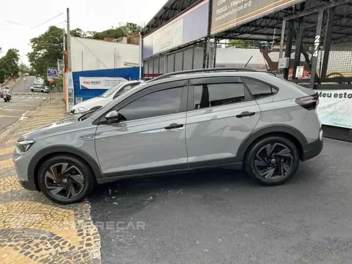 Nivus Highline 1.0 200 TSI Flex Aut.