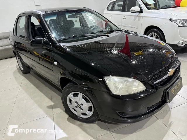 CLASSIC - 1.0 MPFI LS 8V 4P MANUAL