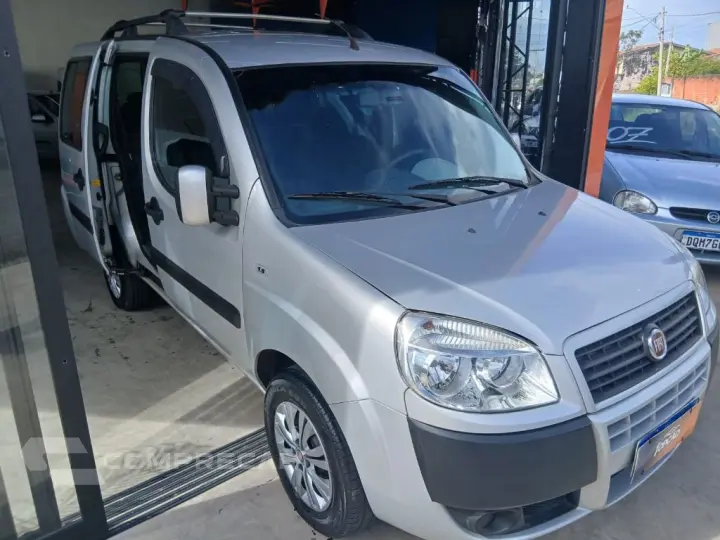 Doblo ESSENCE 1.8 Flex 16V 5p