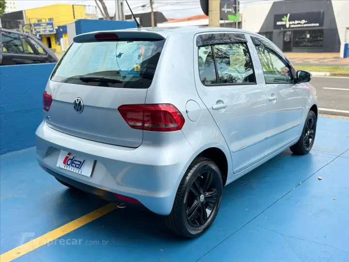 FOX 1.0 MI TRENDLINE 8V FLEX 4P MANUAL