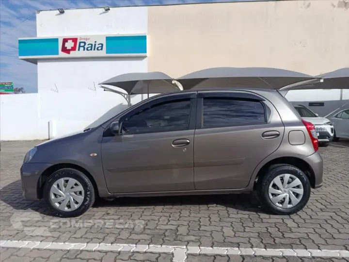 ETIOS 1.5 XS 16V FLEX 4P AUTOMÁTICO