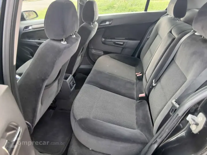 VECTRA 2.0 MPFI GT Hatch 8V