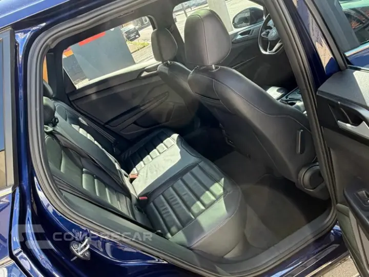 TAOS 1.4 250 TSI Highline