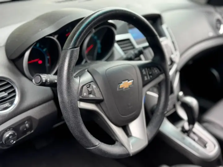 CRUZE 1.8 LT 16V