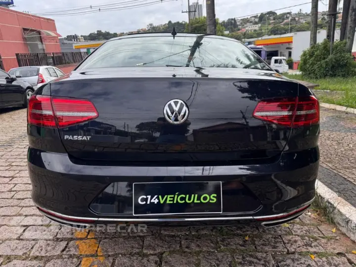 Passat Highline 2.0 TSI 220cv Tip.