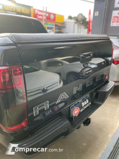 RANGER 2.2 Black 4X2 CD 16V