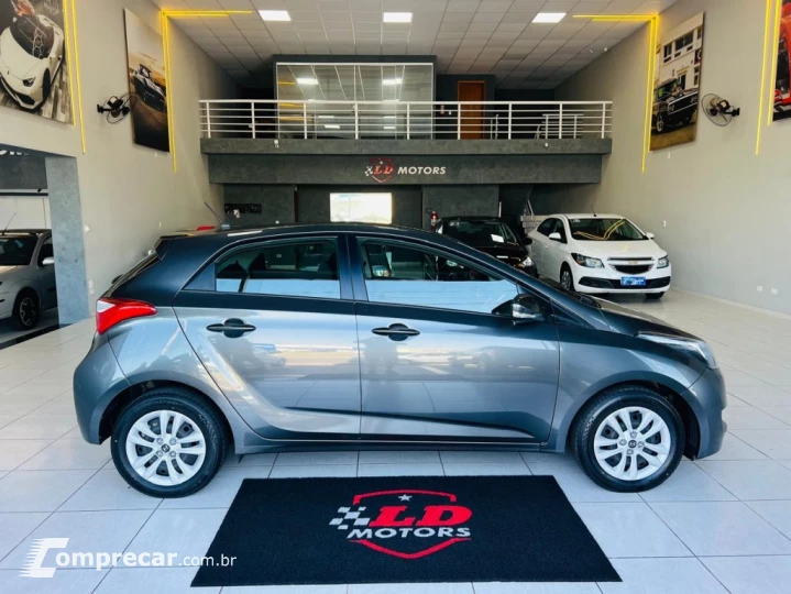 HB20S 1.0 COMFORT PLUS 12V FLEX 4P MANUAL