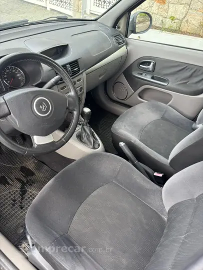 SYMBOL 1.6 Privilège 16V