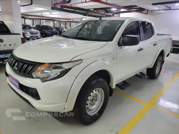 L200 TRITON 2.4 16V TURBO DIESEL GL CD 4X4 MANUAL