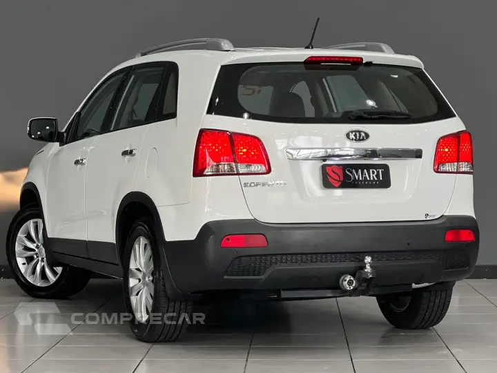 SORENTO 2.4 16V GASOLINA EX AUTOMÁTICO