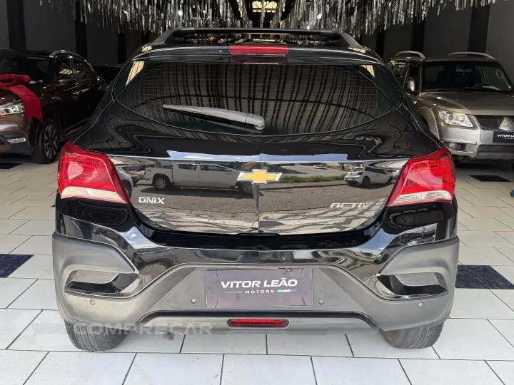 ONIX 1.4 MPFI ACTIV 8V FLEX 4P AUTOMÁTICO