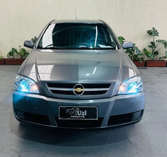 ASTRA 2.0 MPFI Advantage 8V