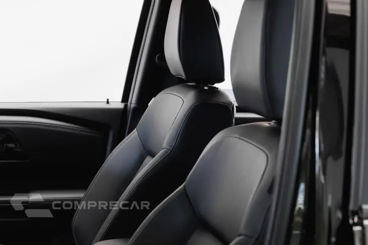 TRITON 2.4 Biturbo CD HPE 4X4