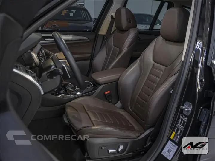 X3 2.0 16V X Line30e