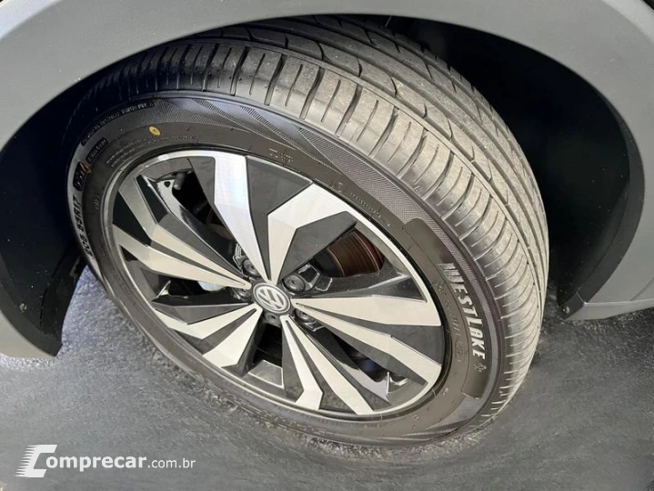 T-CROSS 250 TSI HIGHLINE AUT