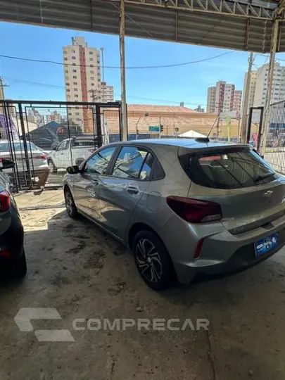 ONIX HATCH LT 1.0 12V FLEX 5P MEC.