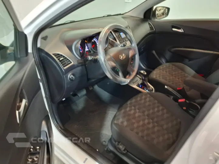 HB20 1.6 Comfort Plus 16V