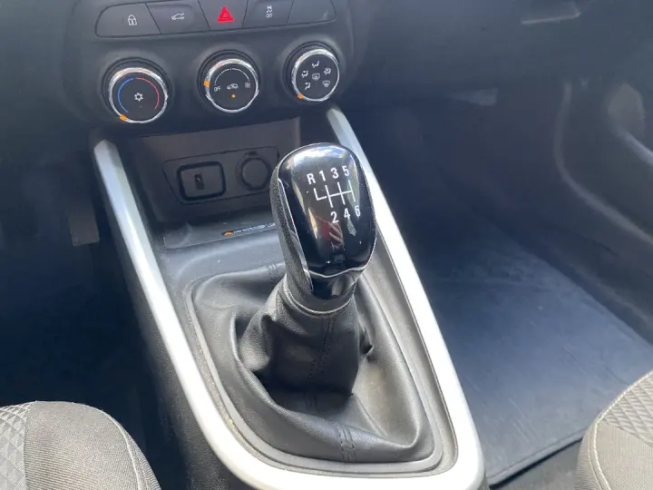 ONIX 1.0 TURBO FLEX PLUS LT MANUAL