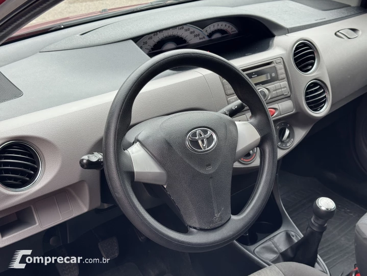 ETIOS 1.5 XLS Sedan 16V