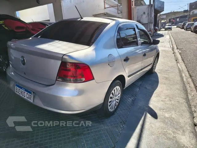VOYAGE - 1.0 MI 8V 4P MANUAL