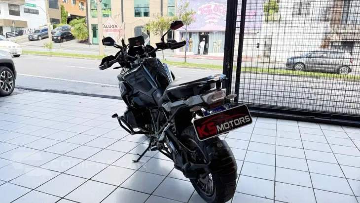 BMW R 1250 GS TRIPLE BLACK