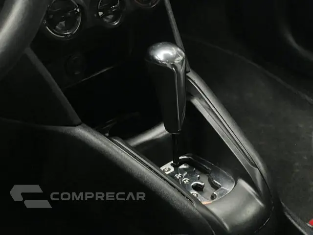 208 - 1.6 ACTIVE PACK 16V 4P AUTOMÁTICO