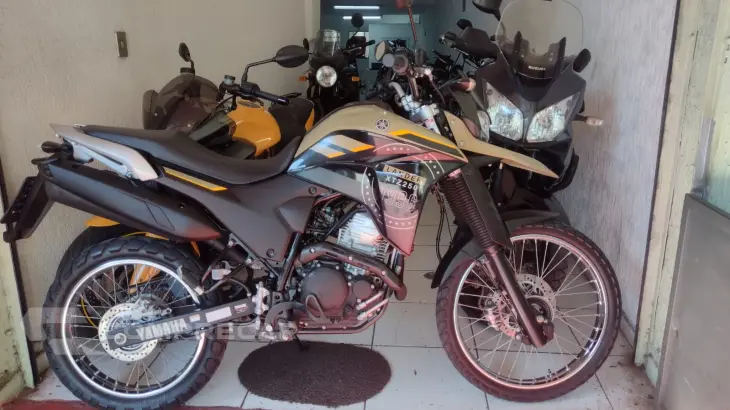 Yamaha XTZ 250 Lander ABS