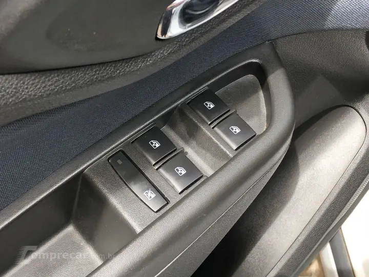 Onix 1.4 Mpfi Activ 8V Flex 4P Automático