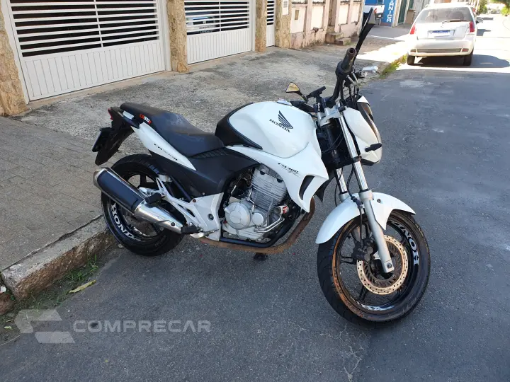 CB 300 R