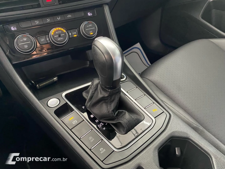 JETTA Comfort. 250 TSI 1.4 Flex 16v Aut.