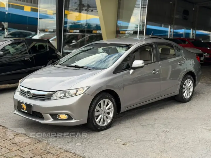 CIVIC 1.8 LXS 16V FLEX 4P AUTOMÁTICO