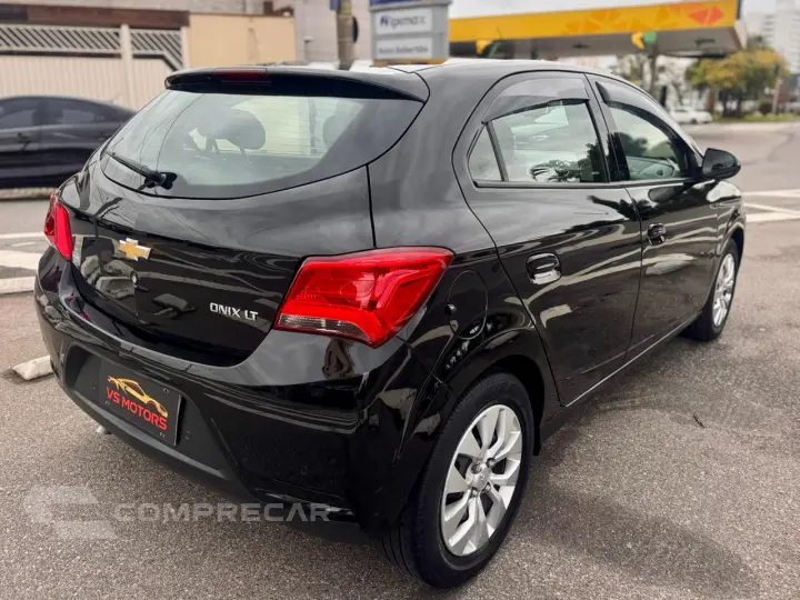 ONIX HATCH LT 1.4 8V FlexPower 5p Aut.