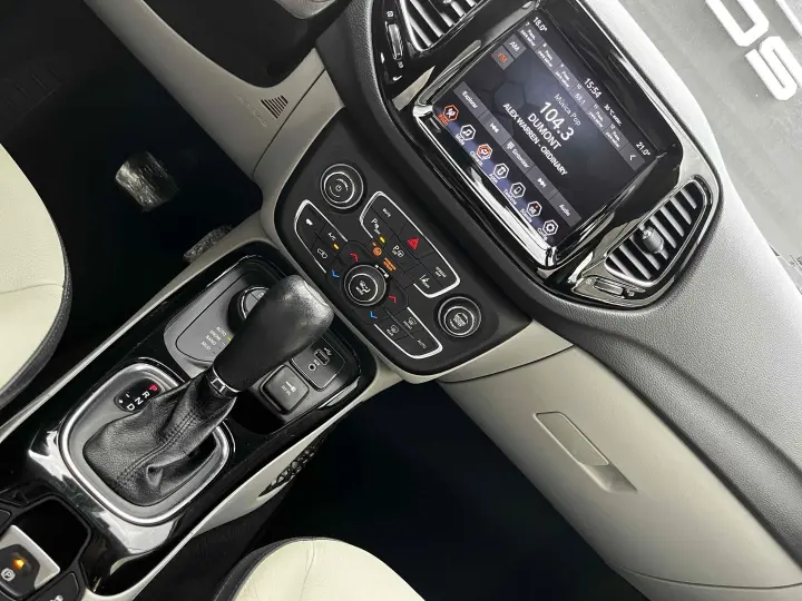 COMPASS 2.0 16V DIESEL LIMITED 4X4 AUTOMÁTICO