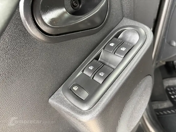 DUSTER 1.6 Hi-Flex 16V Mec.