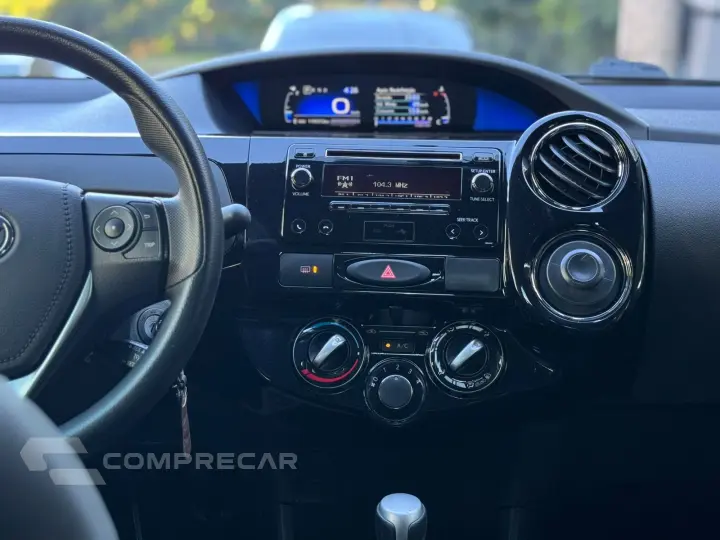 ETIOS 1.5 XS Sedan 16V