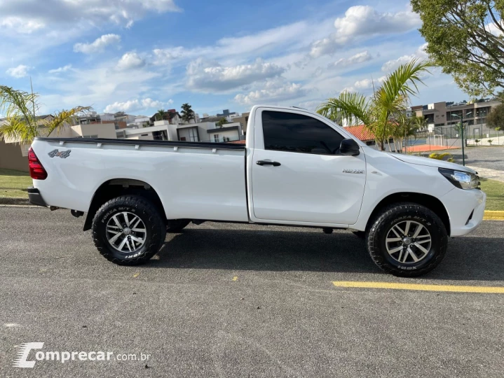 HILUX 2.8 D-4D TURBO DIESEL CS 4X4 MANUAL