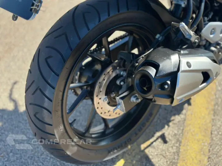 FZ25 FAZER