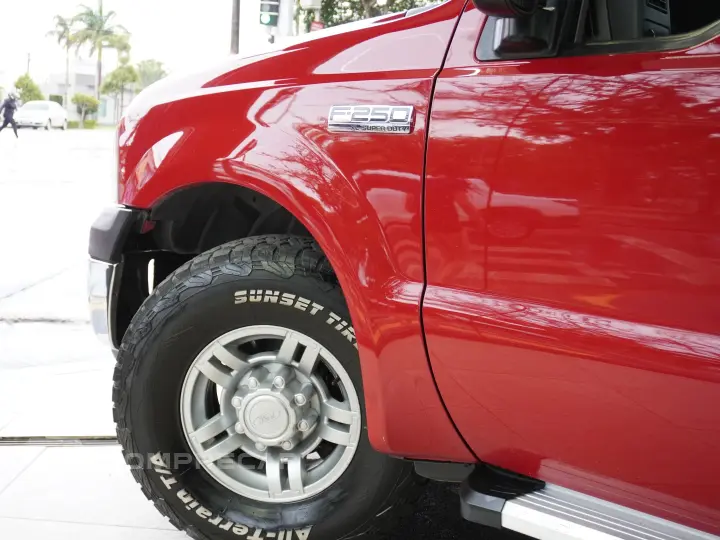 F-250 3.9 XLT 4X2 CS DIESEL 2P MANUAL
