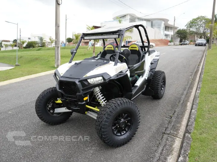 RZR XP 1000 EPS 4X4 (UTV)