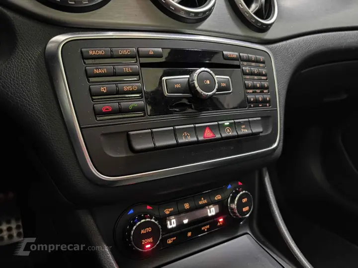 GLA 250 2.0 16V TURBO GASOLINA SPORT 4P AUTOMÁTICO