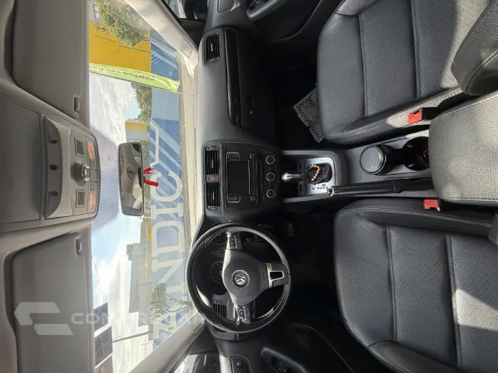 JETTA 2.0 COMFORTLINE FLEX 4P TIPTRONIC