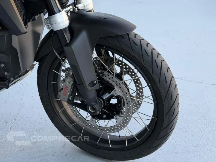 R 1300 GS TRIPLE BLACK