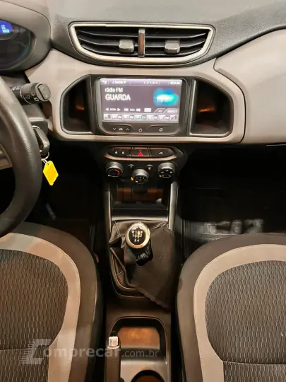 ONIX HATCH LT 1.0 8V FlexPower 5p Mec.