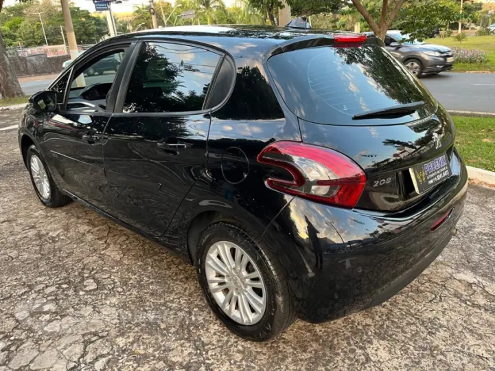 208 1.6 16V Active Pack