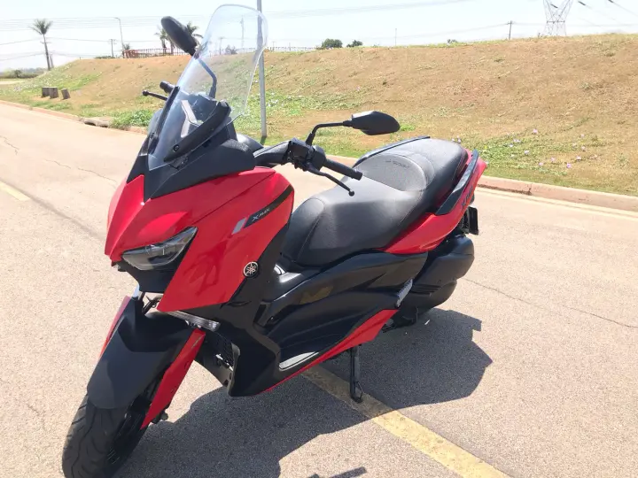 XMAX 250
